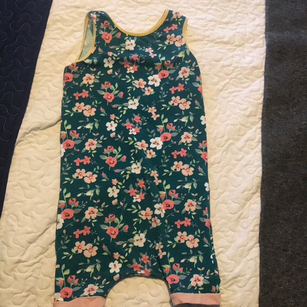 Rags to Raches, Rags, Romper - Picture 3 of 3